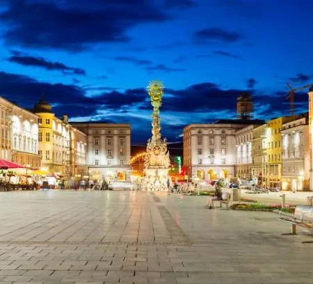 Penthouse N74 120 Qm Kids Welcome! Apartman Linz